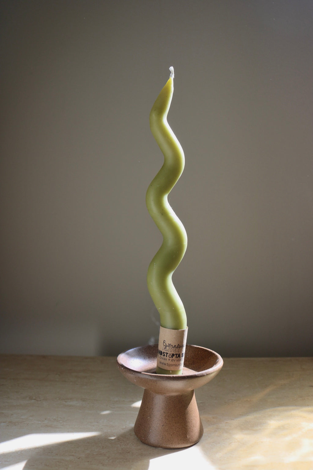 Handcrafted Beeswax Candle - Flow