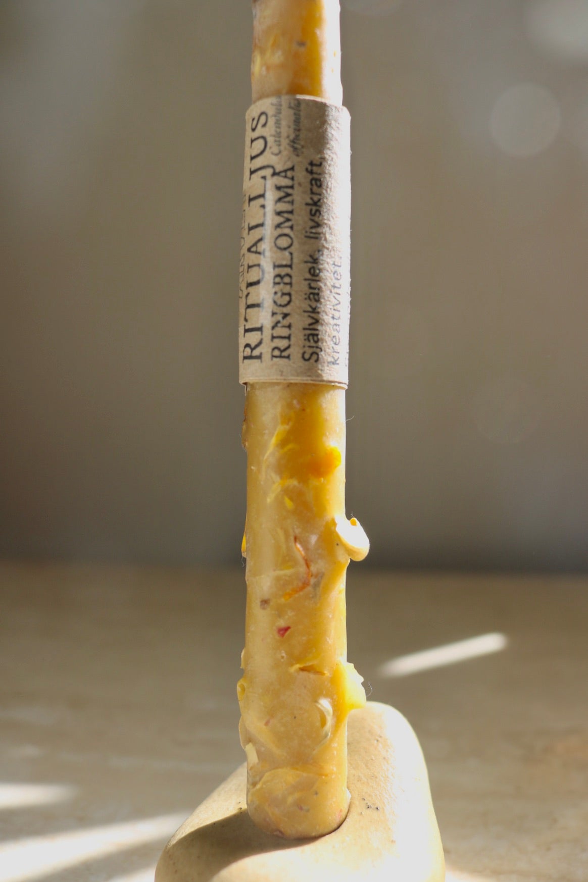 Handcrafted Beeswax Ritual Candle - Calendula